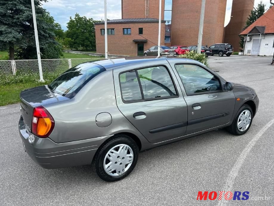 2002' Renault Thalia 1,4 photo #4