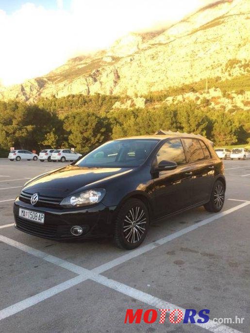 2010' Volkswagen Golf VI 1,6 Tdi photo #1