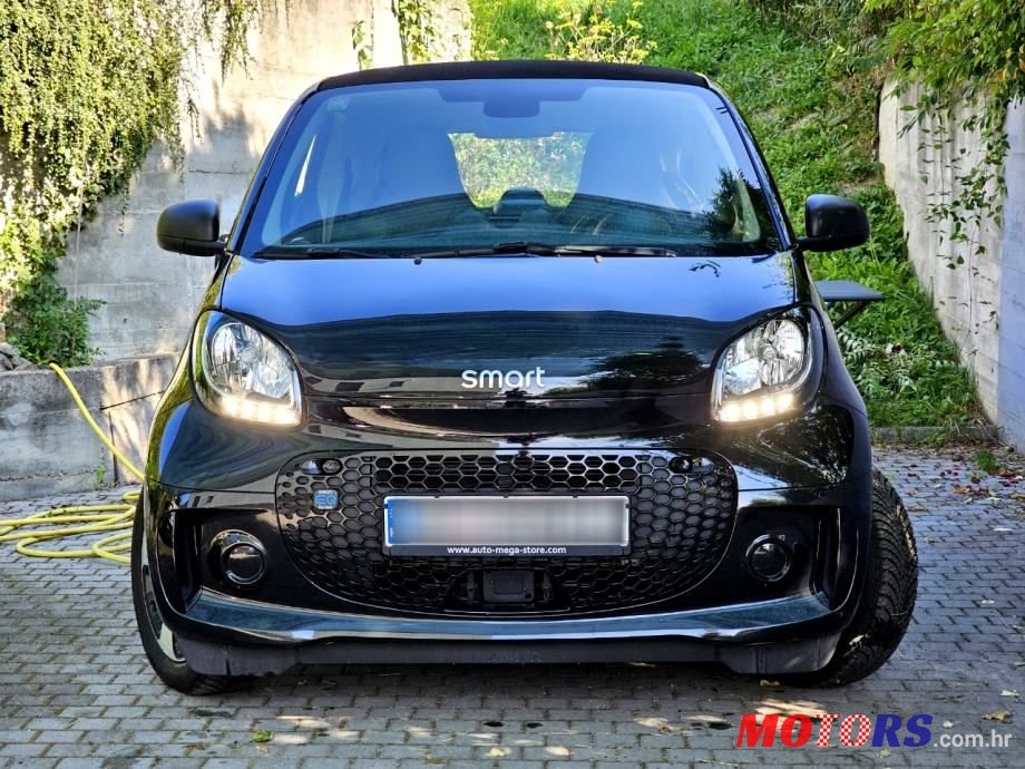 2020' Smart Eq Fortwo Eq photo #2