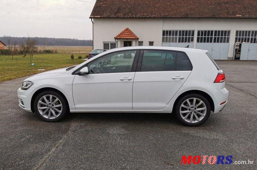 2017' Volkswagen Golf VII 2,0 Tdi Bmt photo #1