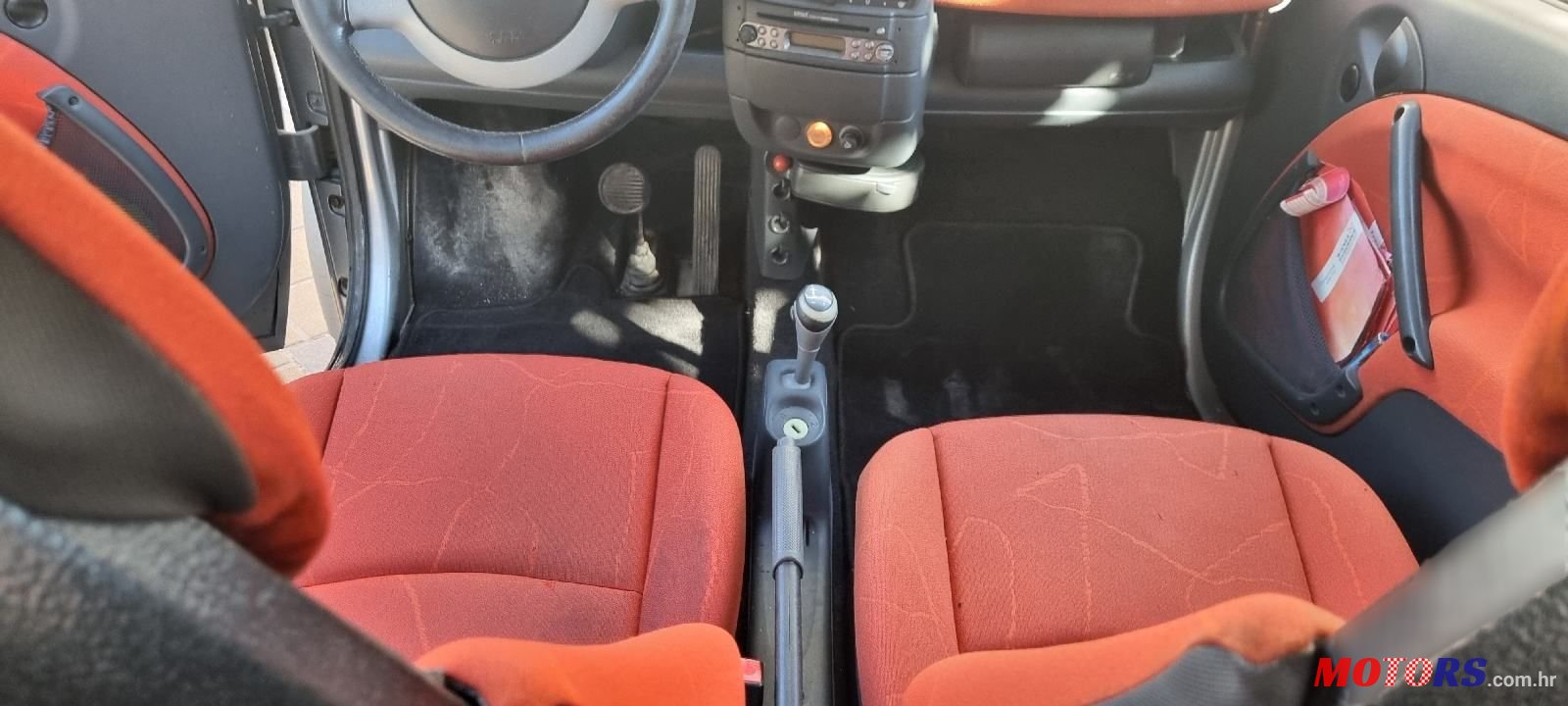 2003' Smart Fortwo Passion Softtouch photo #4