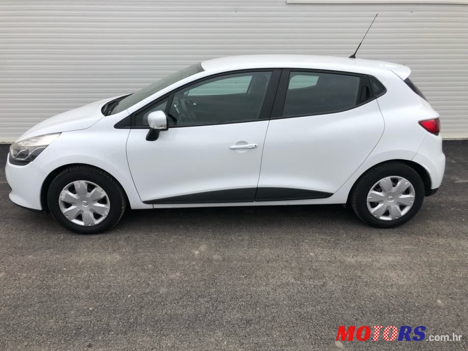 2015' Renault Clio Dci 75 photo #1