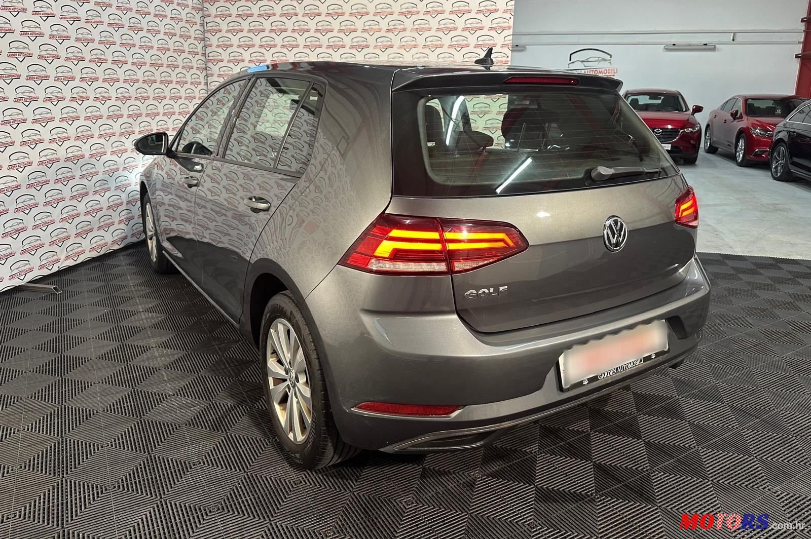 2018' Volkswagen Golf VII 1,0 Tsi photo #5