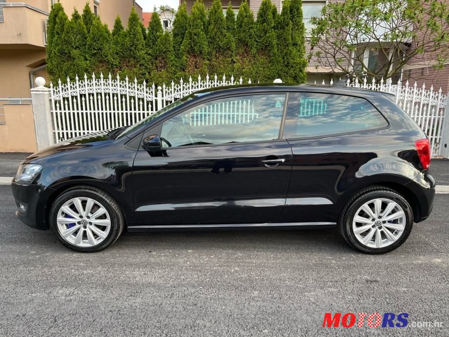 2013' Volkswagen Polo 1,6 Tdi photo #2