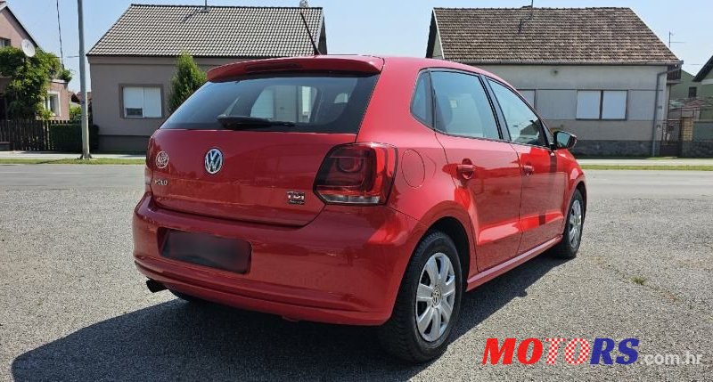 2010' Volkswagen Polo 1,6 Tdi photo #5