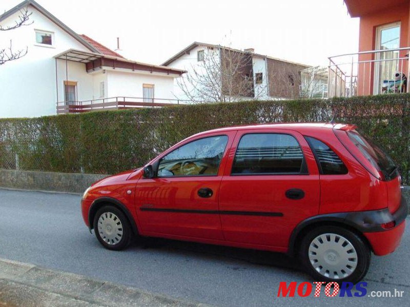 2001' Opel Corsa 1,7 photo #1