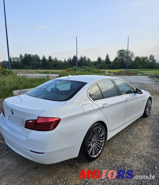 2014' BMW Serija 5 520D photo #3