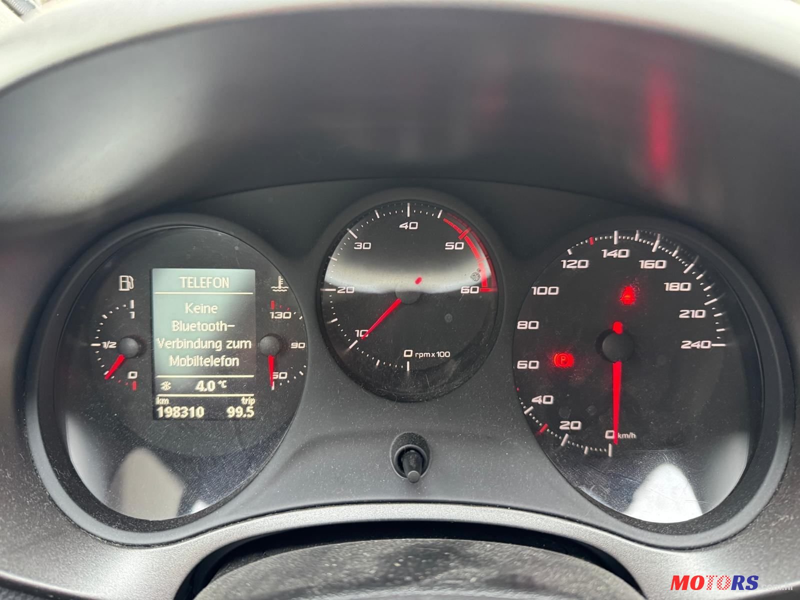 2012' SEAT Leon 2.0 Tdi Fr photo #5