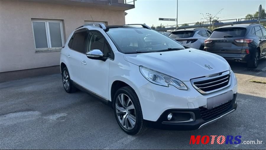2015' Peugeot 2008 1,2 photo #3
