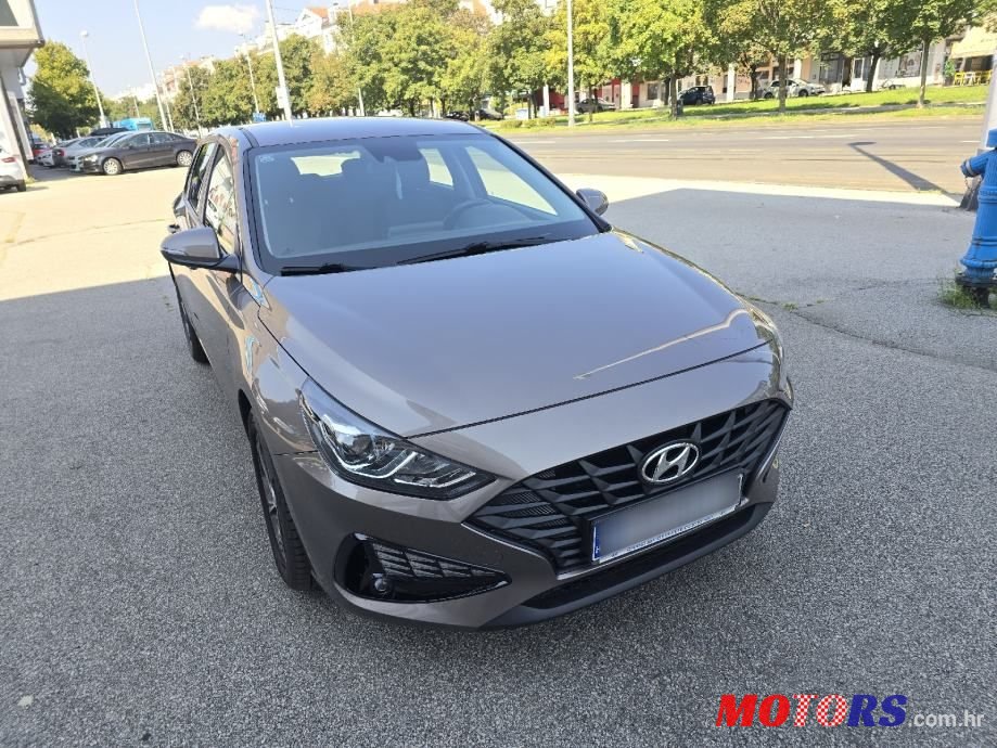 2021' Hyundai i30 1,0 T-Gdi photo #3