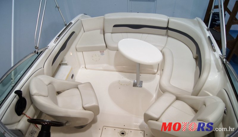 2004' Chaparral 235 SSi photo #2