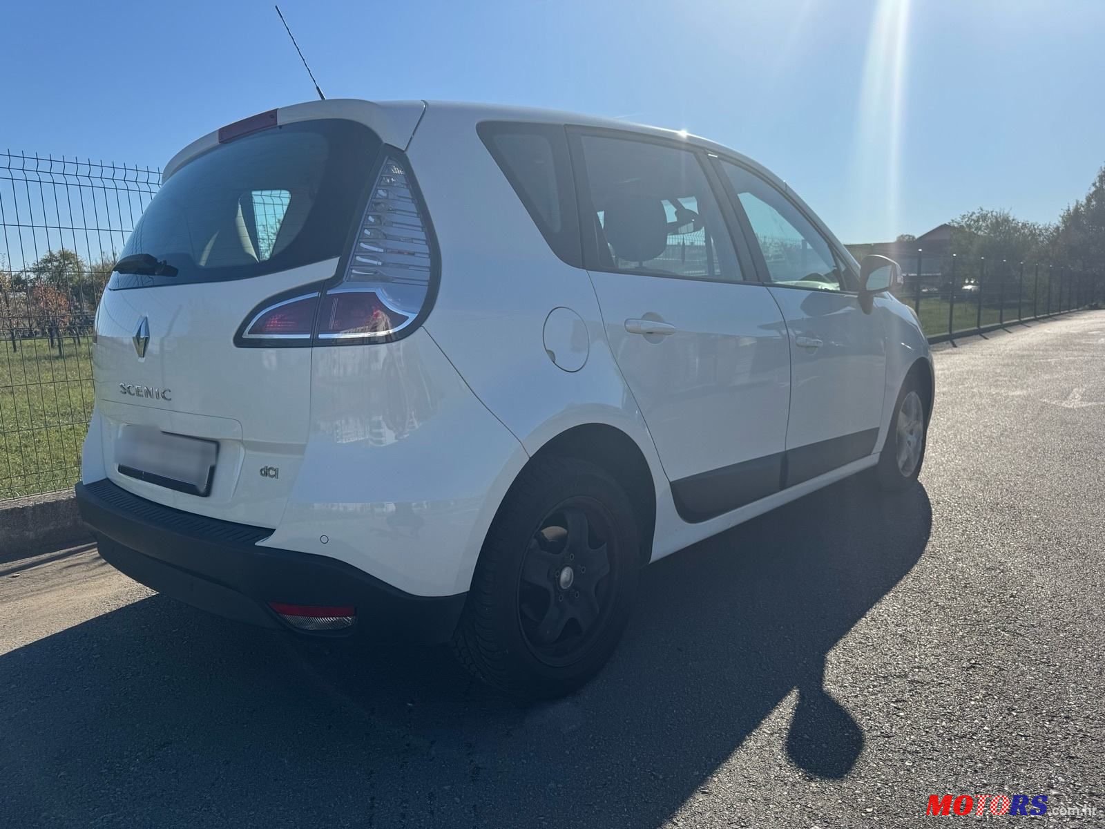 2013' Renault Scenic 1,5 Dci photo #3