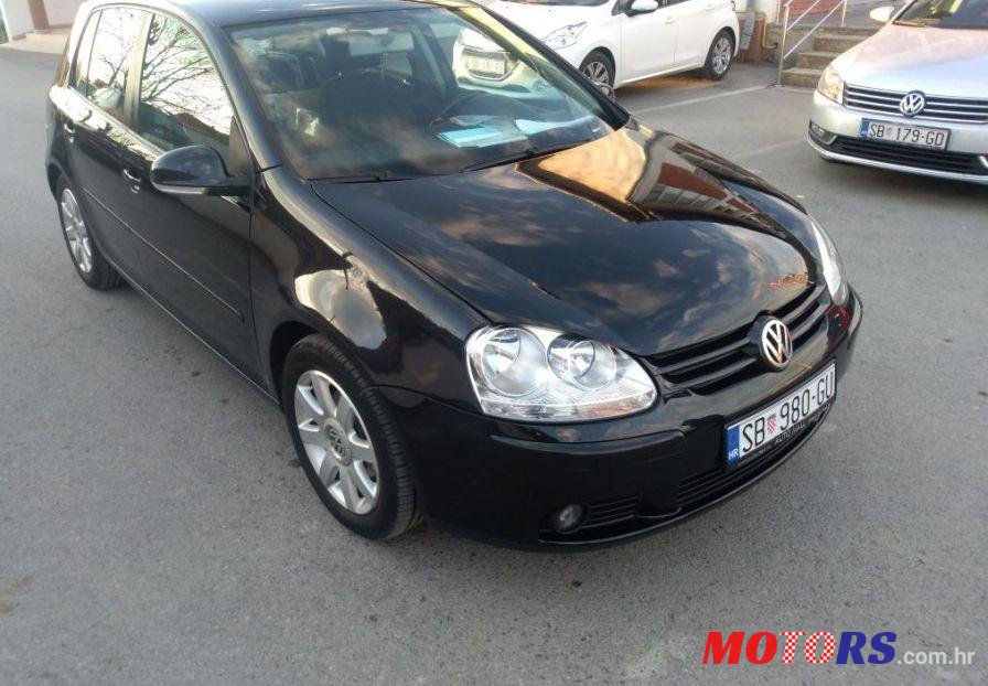 2004' Volkswagen Golf V 1,9 Tdi photo #1