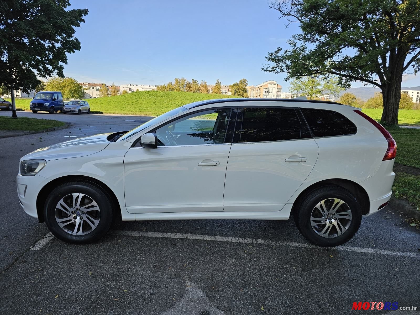 2015' Volvo XC60 Awd D4 photo #5