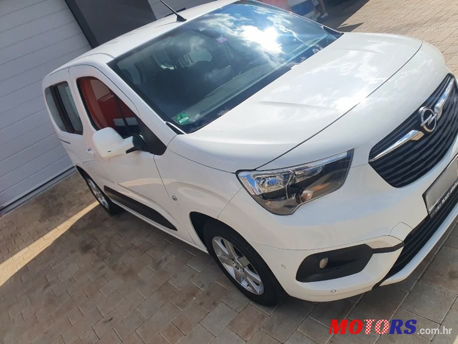 2019' Opel Combo 1,5 photo #6