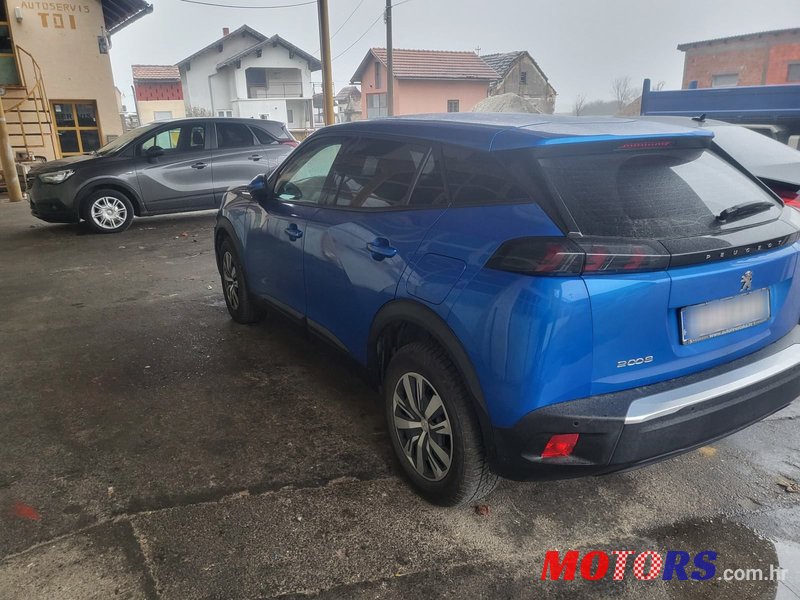 2020' Peugeot 2008 1,2 Puretech photo #5