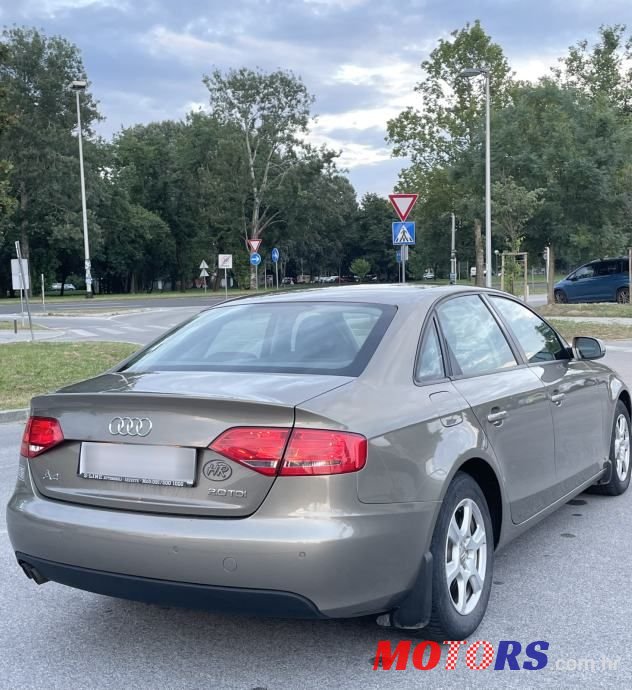 2010' Audi A4 photo #4