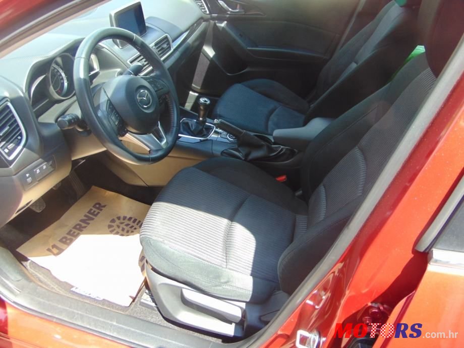 2016' Mazda 3 photo #6