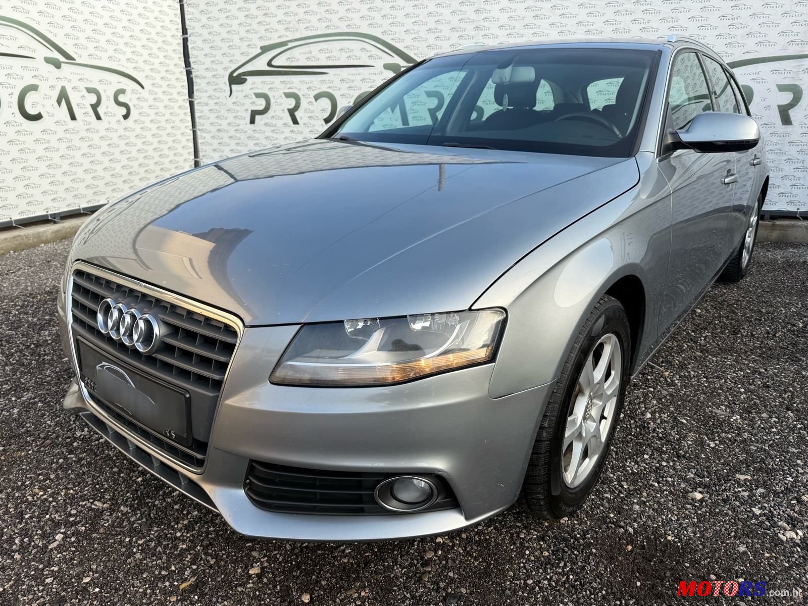 2010' Audi A4 Avant photo #4