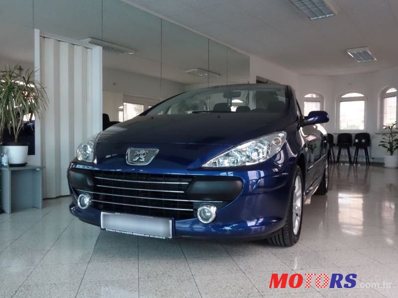 2006' Peugeot 307 Cc 1,6 16V photo #3