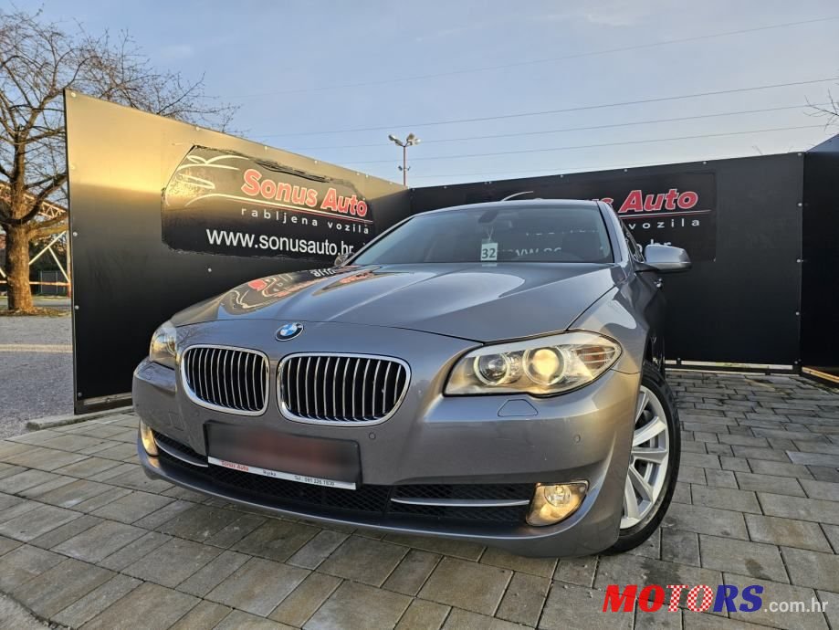 2012' BMW Serija 5 520D photo #1