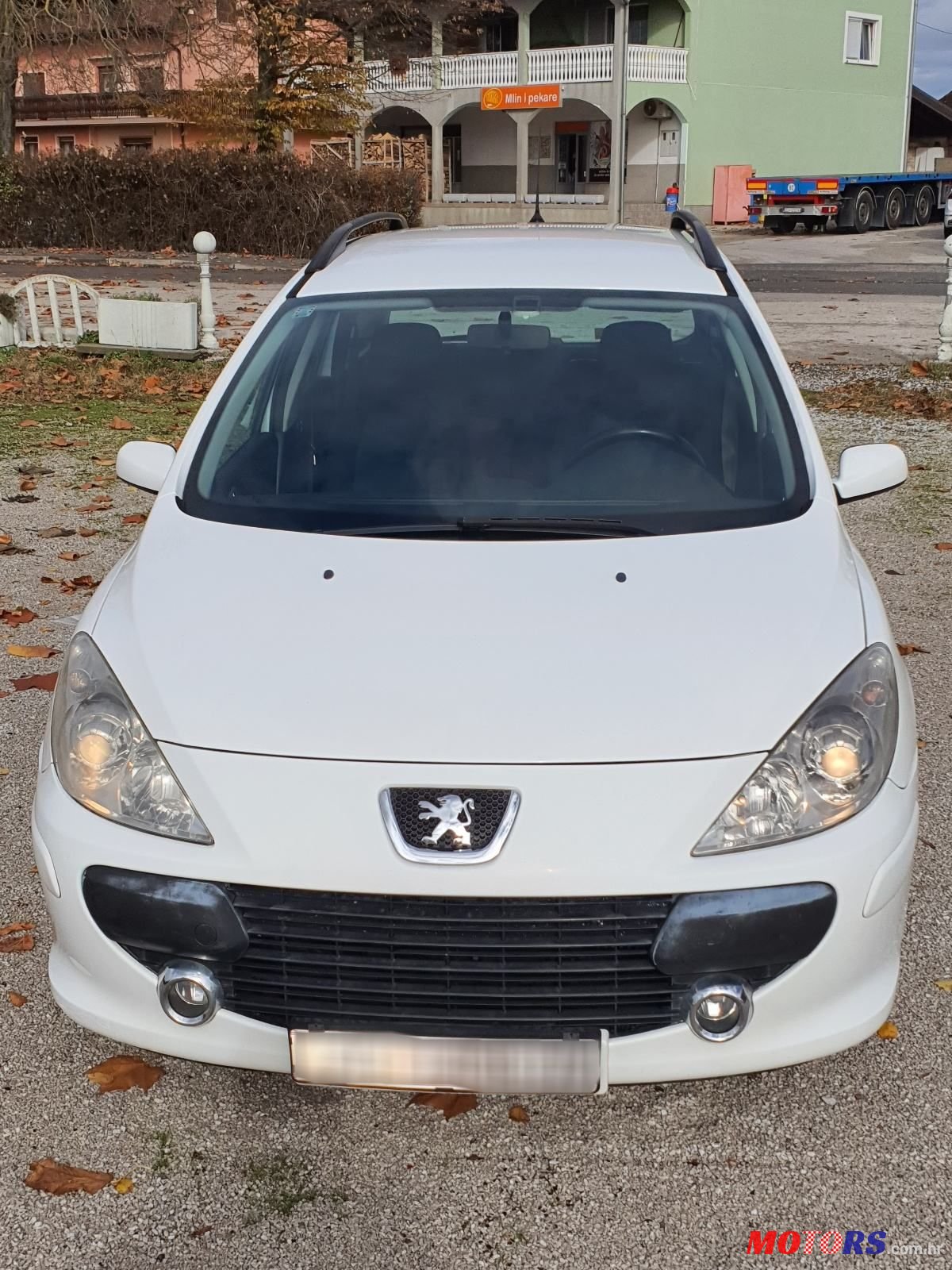 2005' Peugeot 307 Sw photo #1