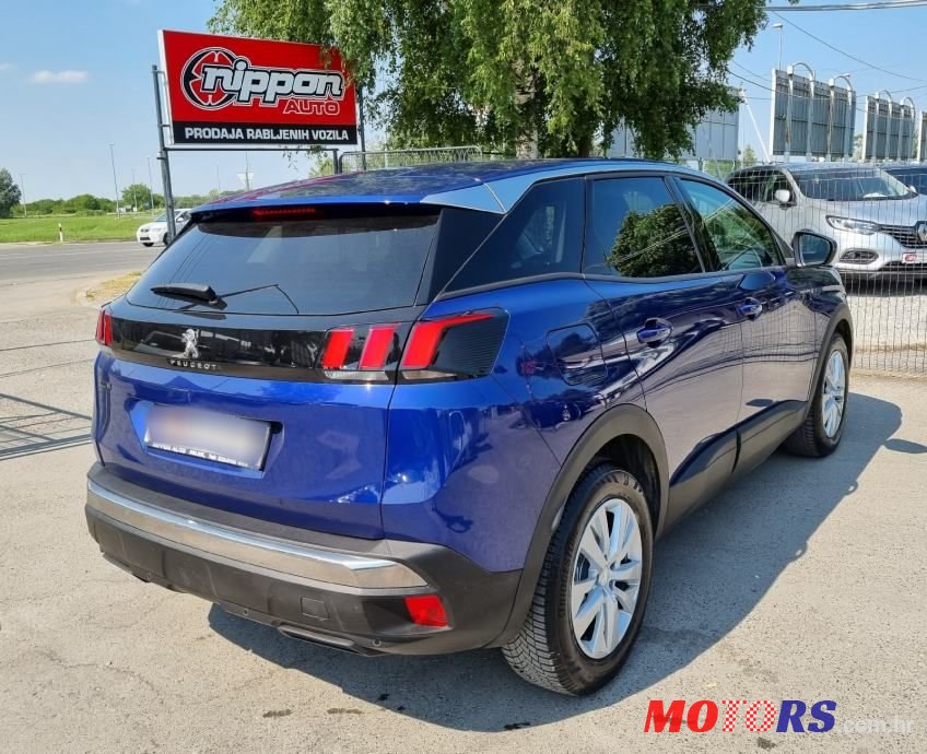 2020' Peugeot 3008 photo #6