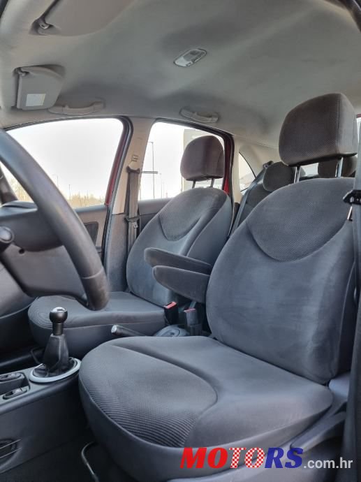 2007' Citroen C3 1,4 I photo #6