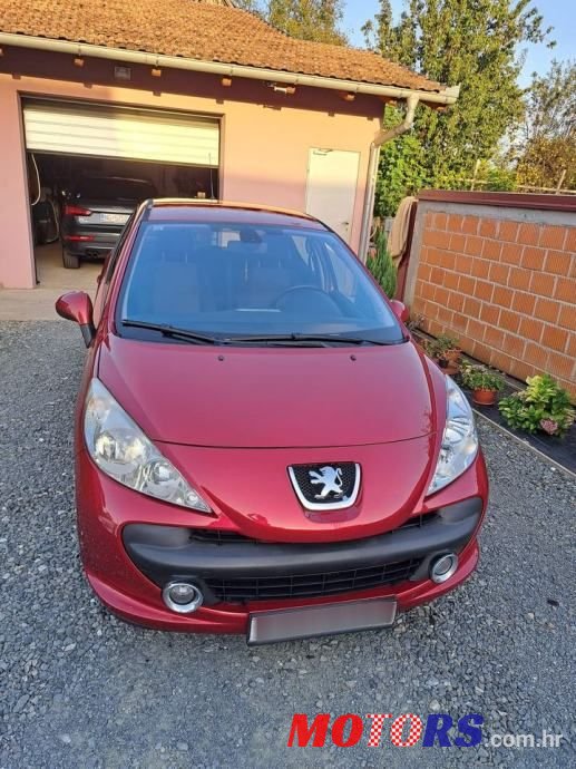 2008' Peugeot 207 photo #1