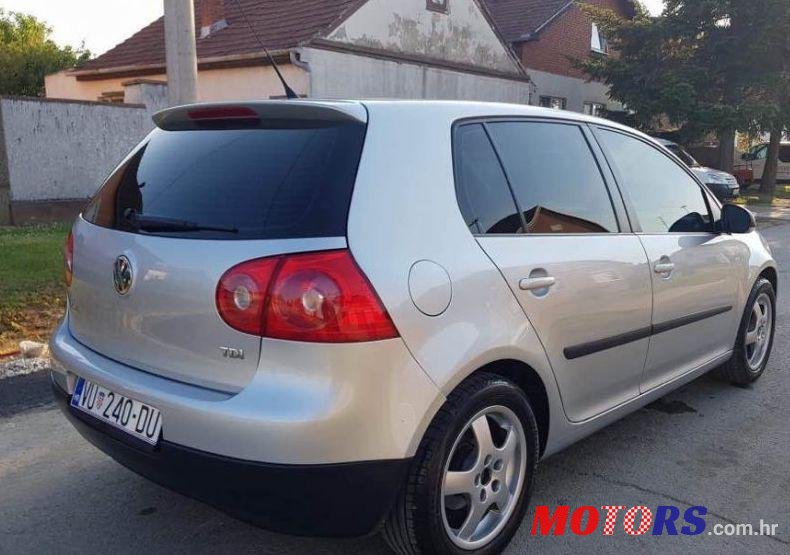 2008' Volkswagen Golf V 1,9 Tdi photo #2
