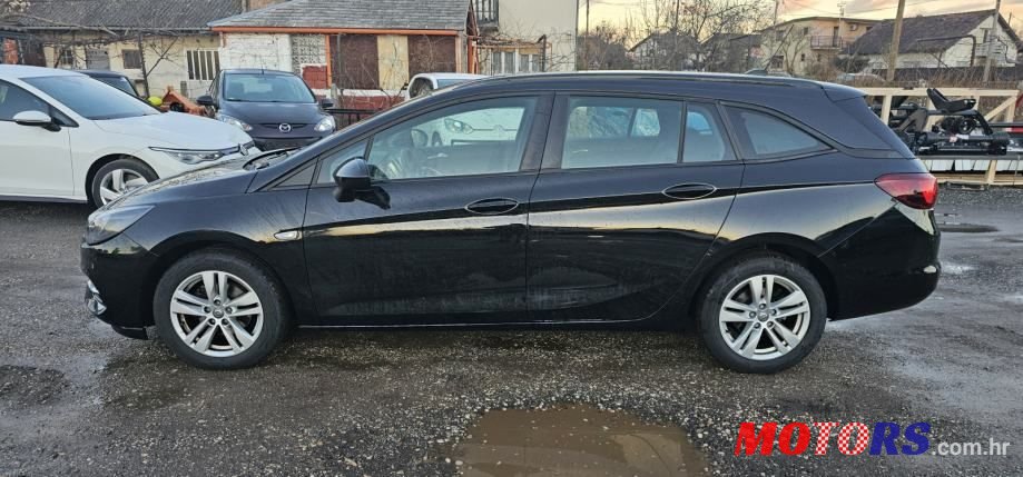 2021' Opel Astra Karavan photo #3